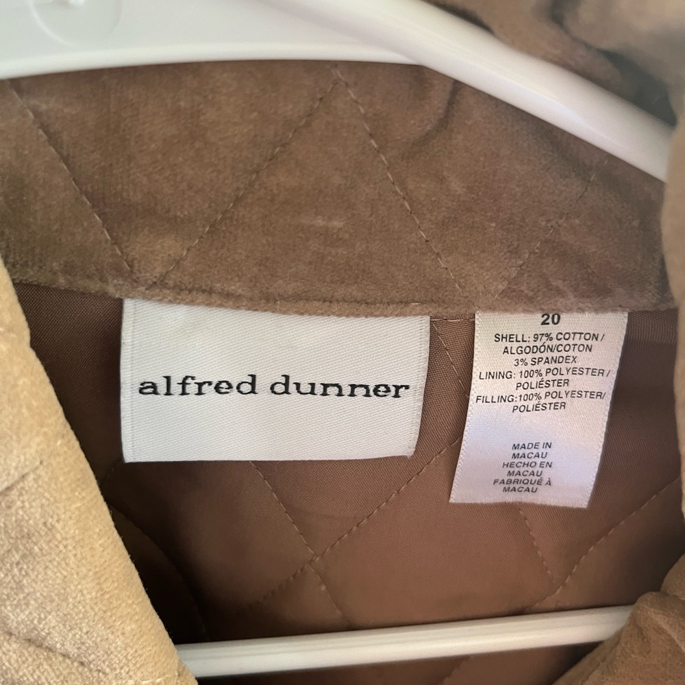 Embroidered Jacket - Picture 8 of 8